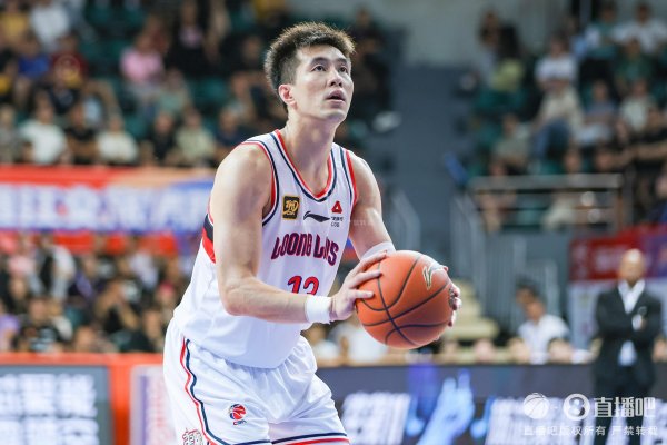 我要配资网 懒熊：郭艾伦合同剩1年预计留队 广州外援预算增加继续冲击季后赛