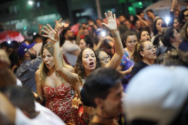 端盛康优配 巴西前总统博索纳罗五项罪名成立, 被判处27年监禁