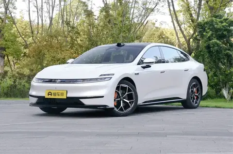 上阳网配资 长安启源A06: 以"大美舒新"破局15万级新能源家轿红海