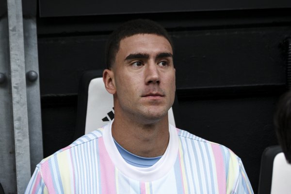 巨富配资 米体: 尤文前锋弗拉霍维奇肌肉疲劳, 能否出战佛罗伦萨存疑