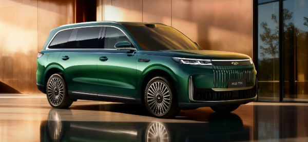 金牛王 车市 “银十” 成色足！比亚迪 44.2 万辆领跑，吉利同比增 35%，新能源渗透率有望创新高